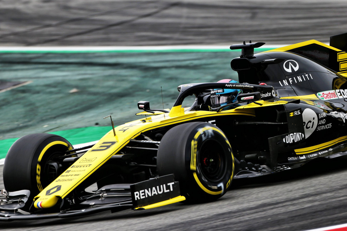 D. Ricciardo: esu įsiutęs, nes neiškovojome taškų