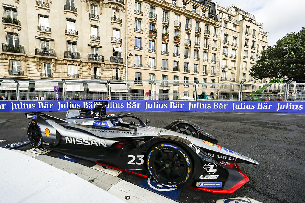 FE. Berlyne vykusioje kvalifikacijoje greičiausias buvo S. Buemi