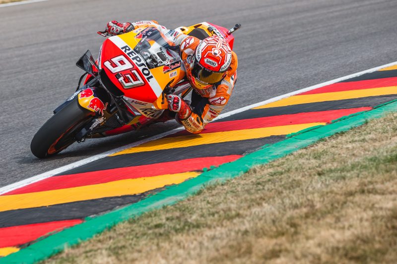MotoGP. M. Marquezas nesunkiai nugalėjo Vokietijoje vykusiose lenktynėse
