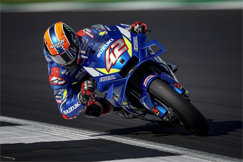 MotoGP. Ispaniška dvikova Silverstoune baigėsi A. Rinso triumfu