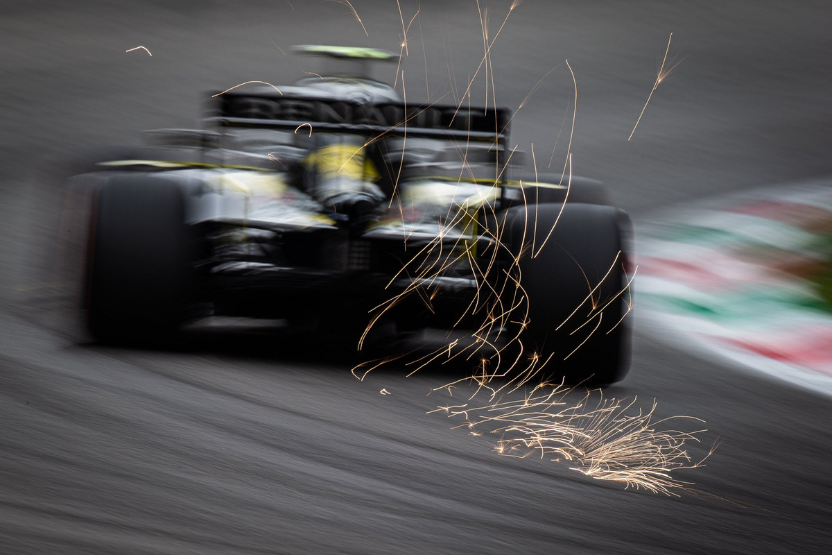Technikos direktorius N. Chesteris palieka „Renault“ komandą
