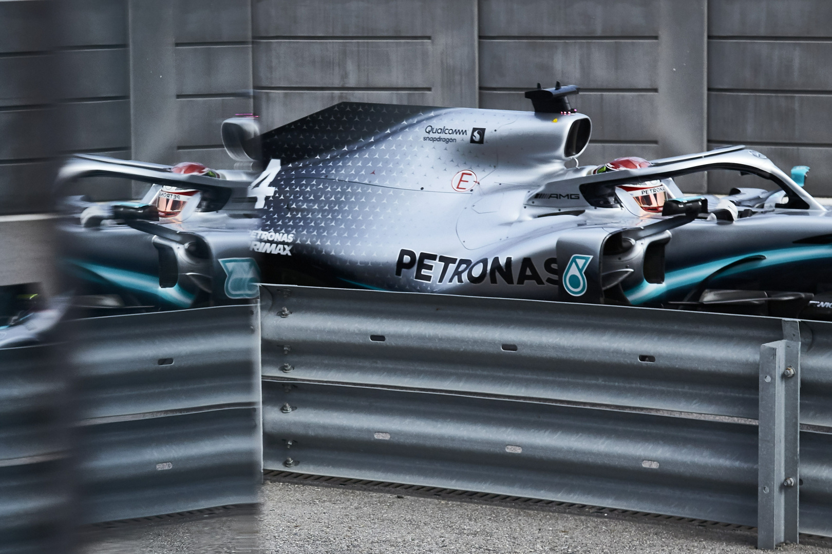 L. Hamiltonas: „Ferrari“ turi „reaktyvinį režimą“
