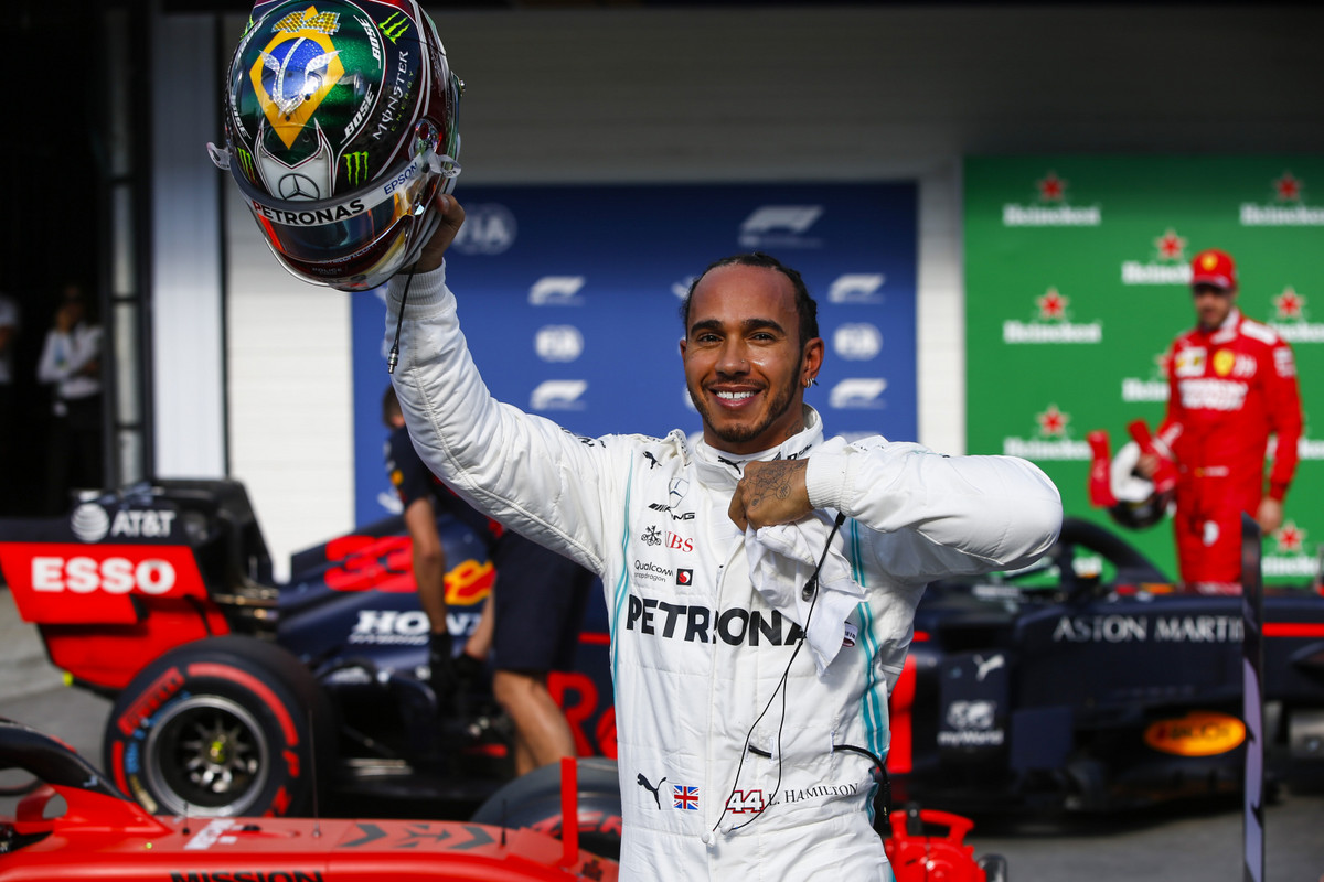 M. Brundle‘as norėtų L. Hamiltoną matyti „Ferrari“ komandoje