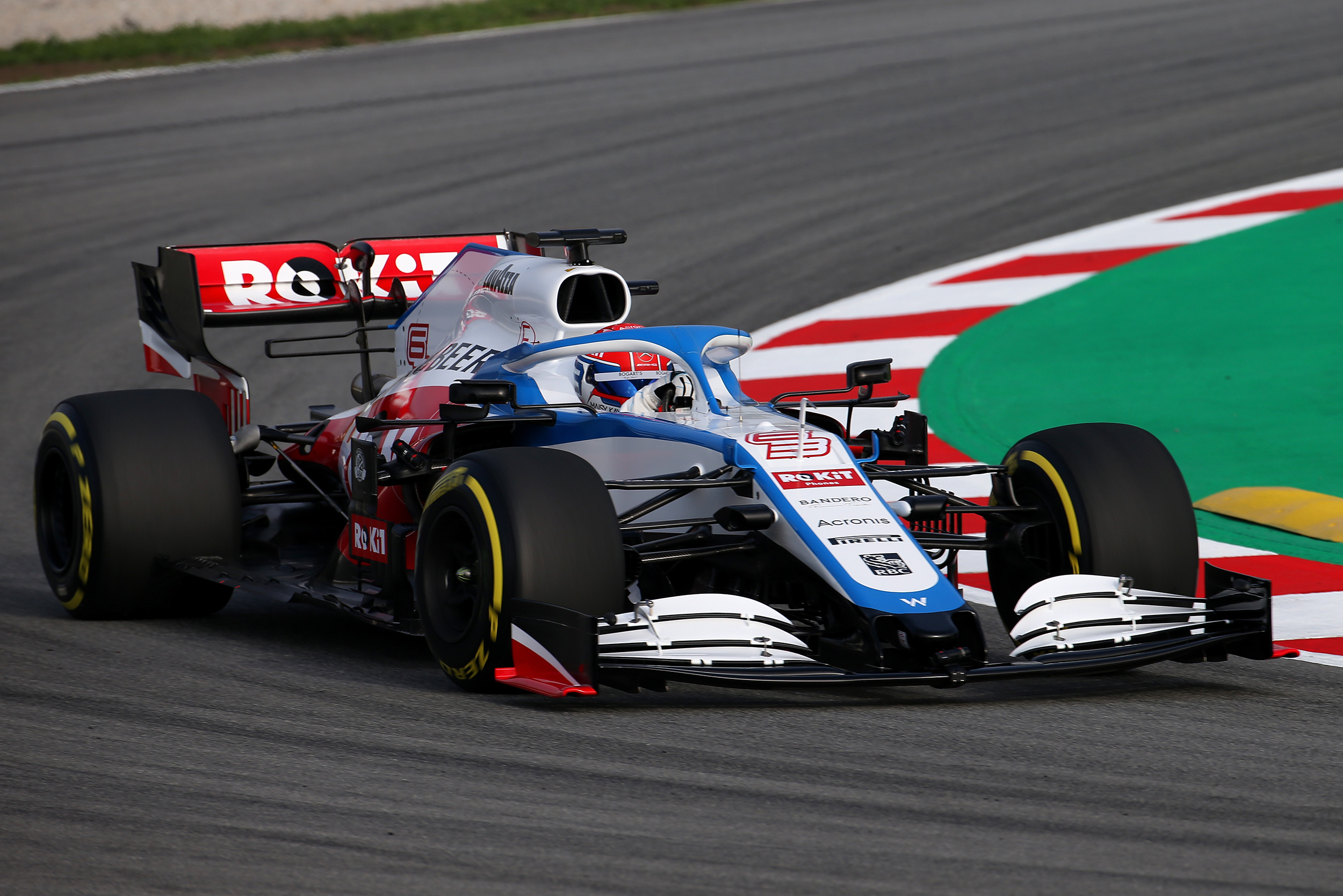 „Haas“, „Williams“ ir „Renault“ išbandė bolidus Barselonoje