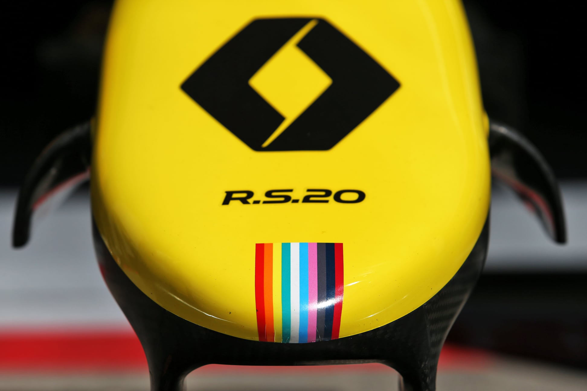 „Renault“ komanda kitąmet keis pavadinimą ir spalvas