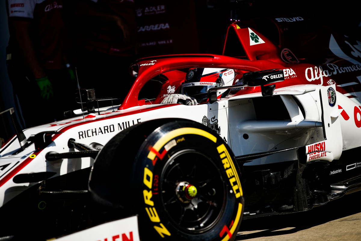 „Pirelli” nustebę, kad tiek daug teko padidinti padangų slėgį