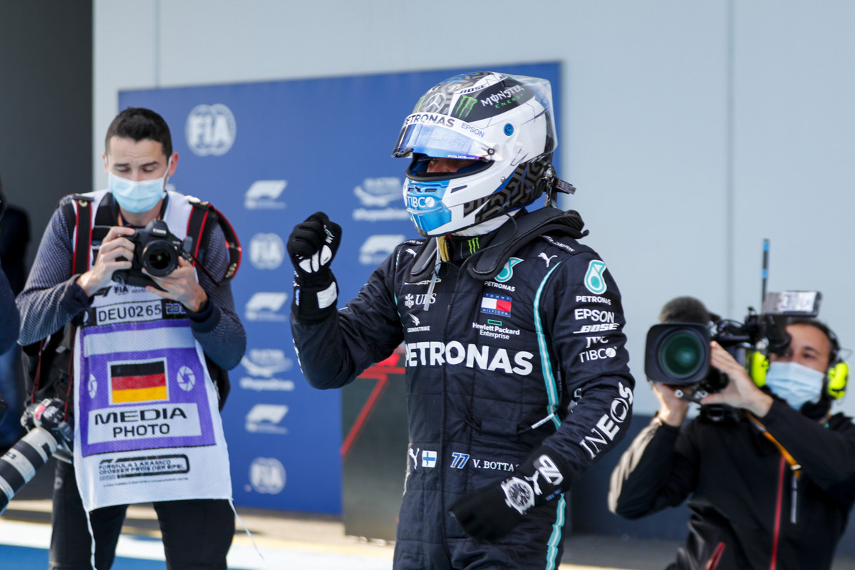 Vokietijoje varžovus greičiu pranoko V. Bottas