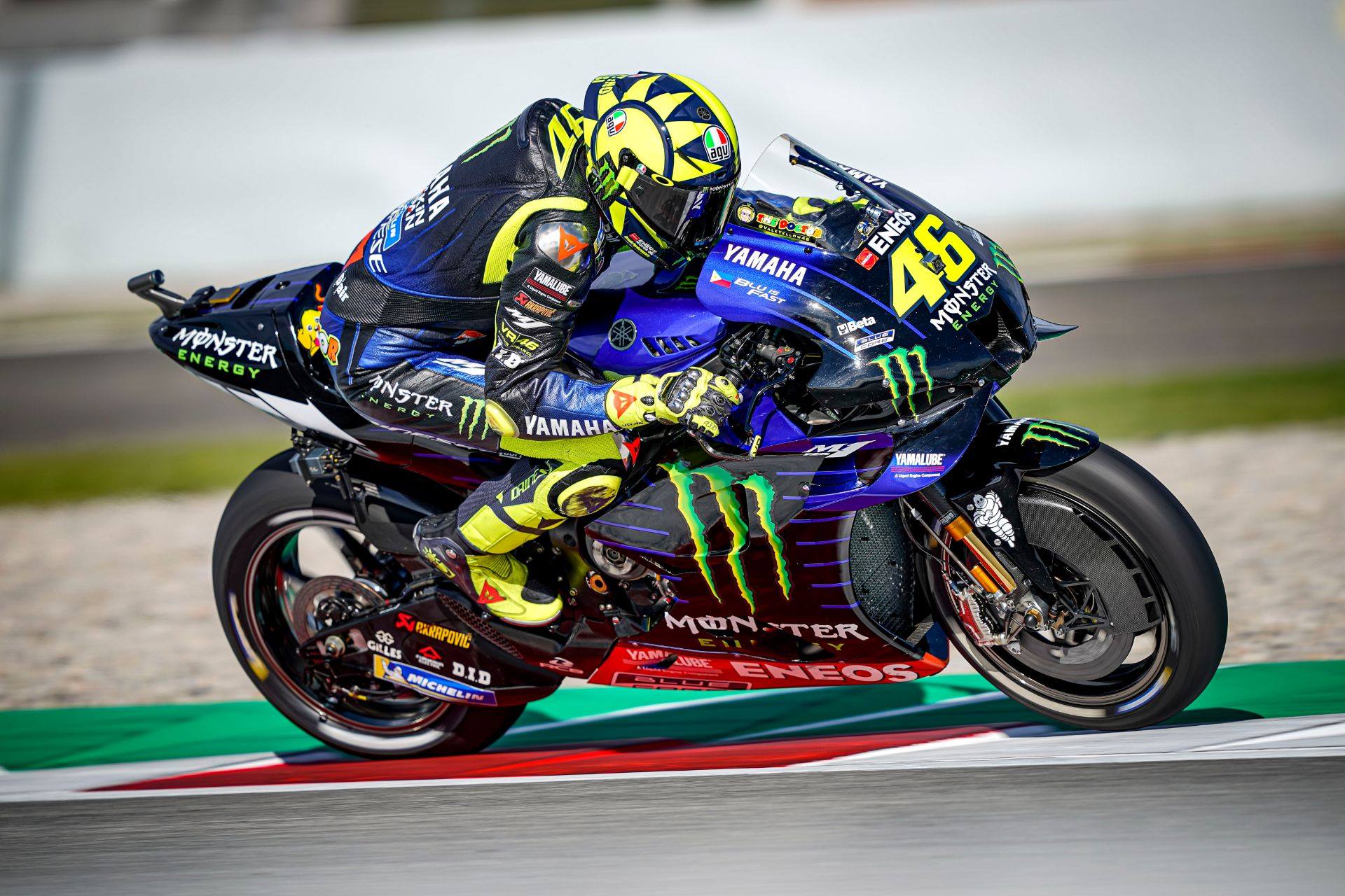 MotoGP. V. Rossi leista startuoti lenktynėse, M. Vinalesas sulaukė baudos