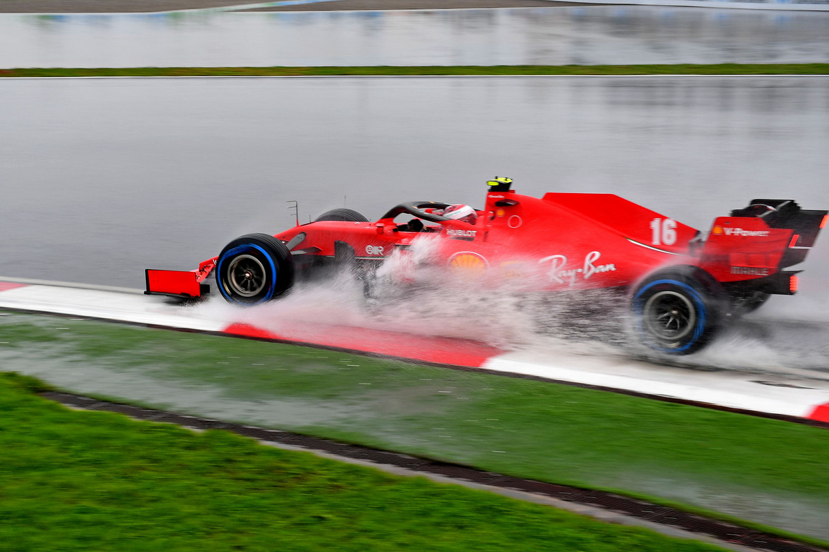 R. Brawnas: Turkijoje M. Verstappenui ir C. Leclercui koją pakišo patirties stoka