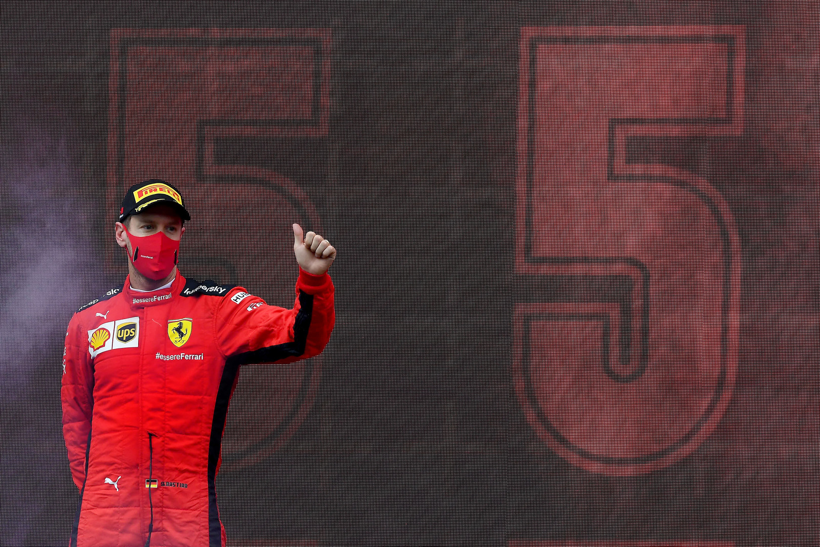 S. Vettelis: mano santykiai su „Ferrari“ visai atšalo