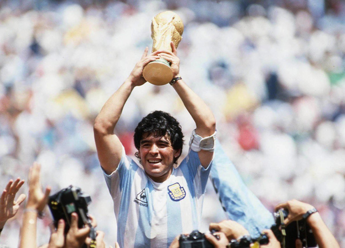 F-1 pasaulio atstovai atsisveikina su D. Maradona