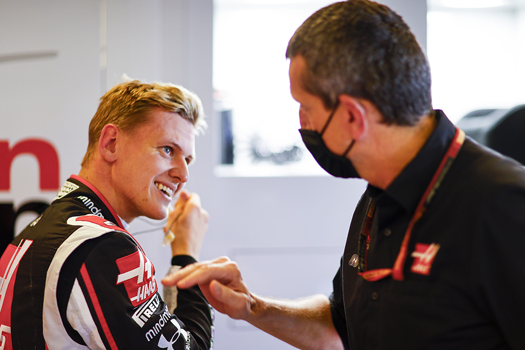 M. Schumacheris: tėvas lieka man geriausiu lenktynininku