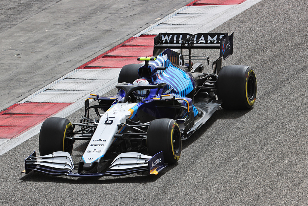 N. Latifi: bandžiau suprasti, ką sugeba „Williams“ bolidas