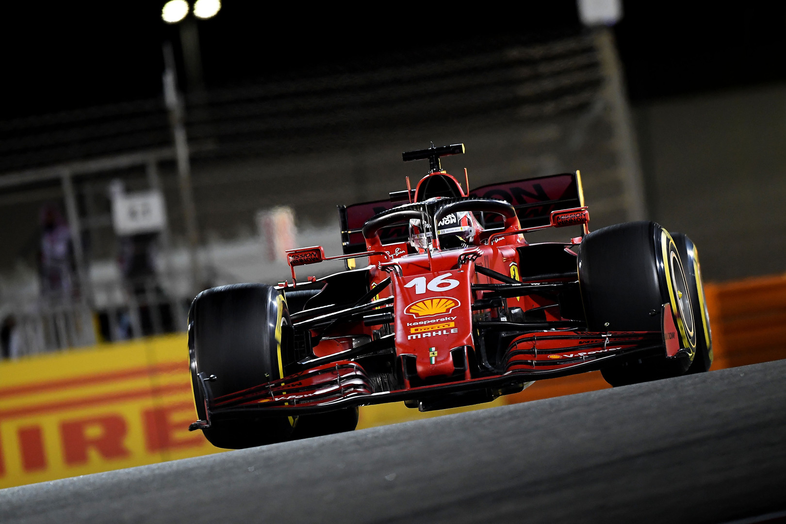 C. Leclercą nustebino „McLaren“ pademonstruotas greitis