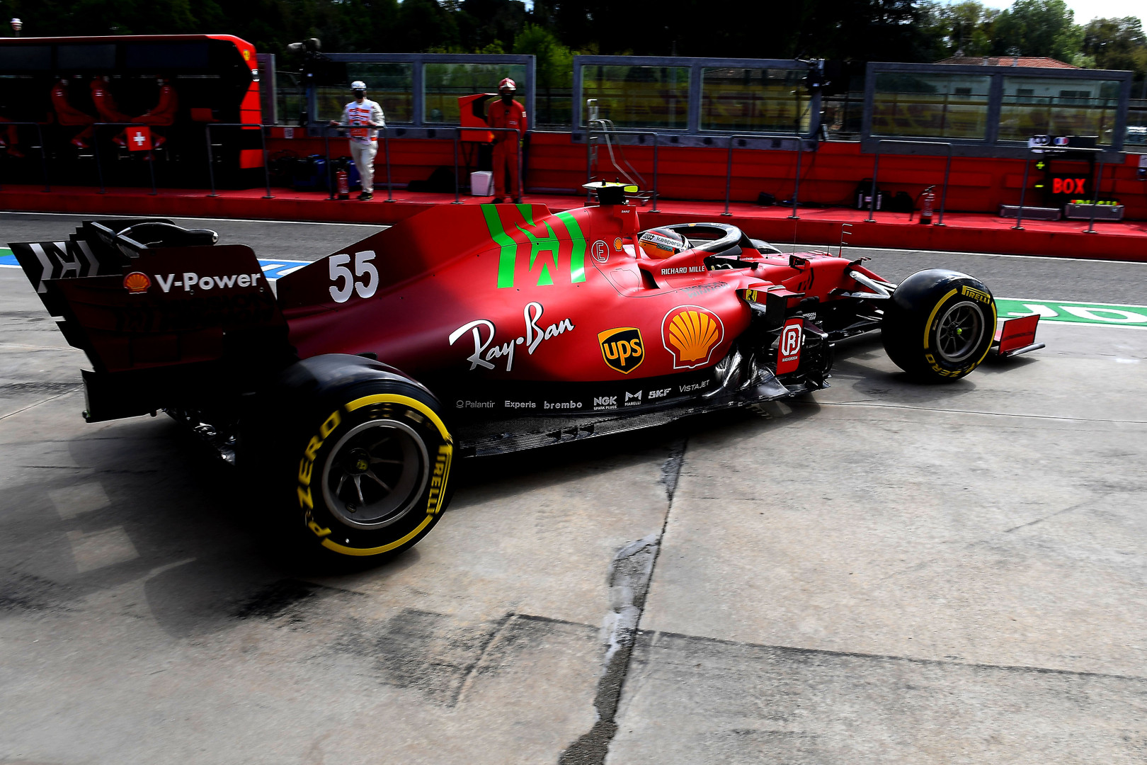 „Ferrari“ derasi su PMI dėl naujos sutarties
