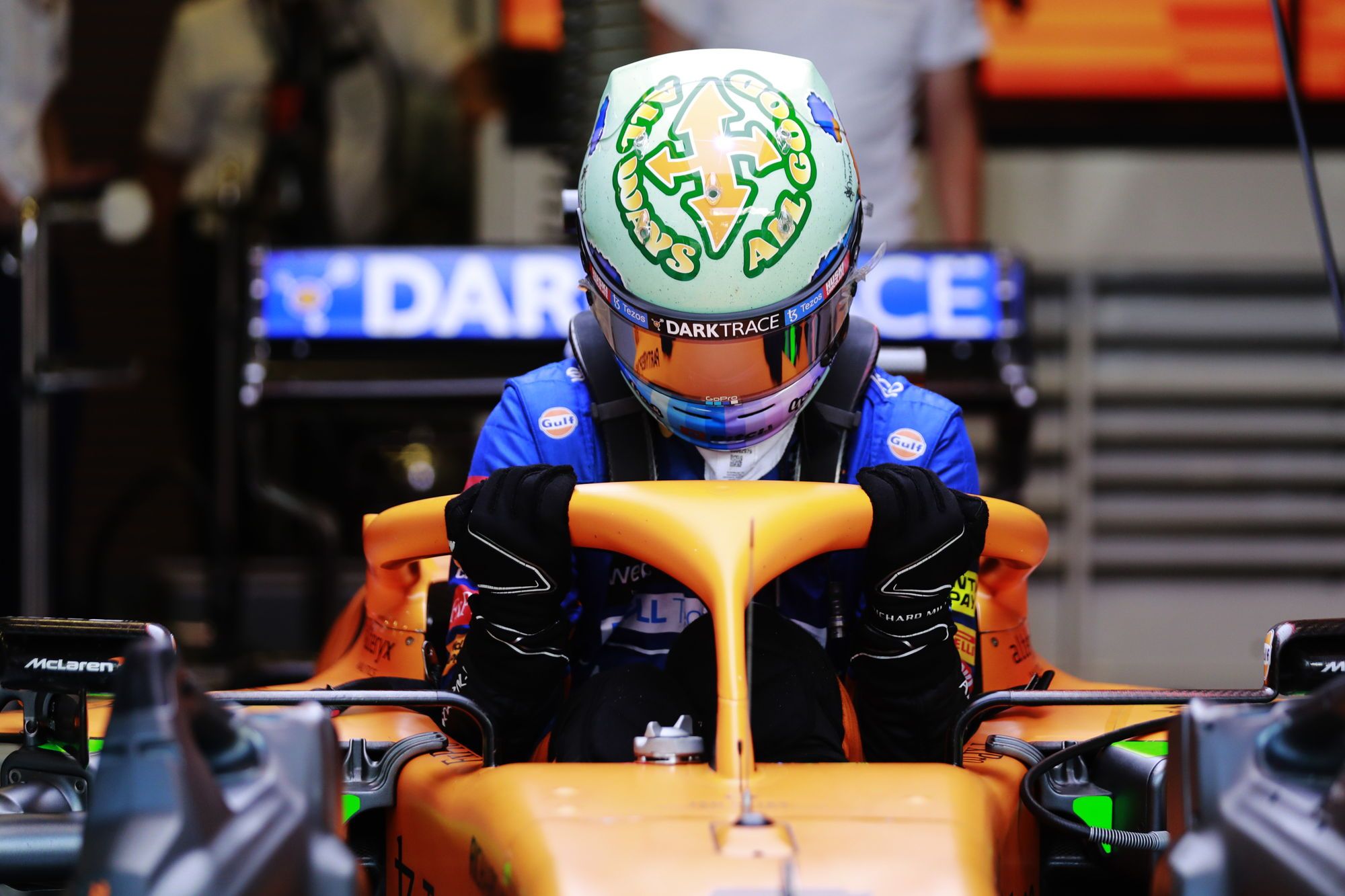 „McLaren“ nusivylusi D. Ricciardo forma