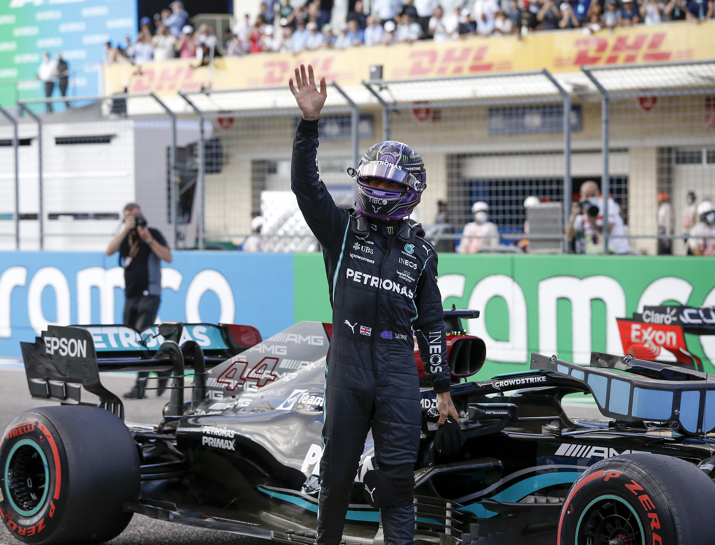 N. Rosbergas: L. Hamiltonas iškovos titulą dėl patirties