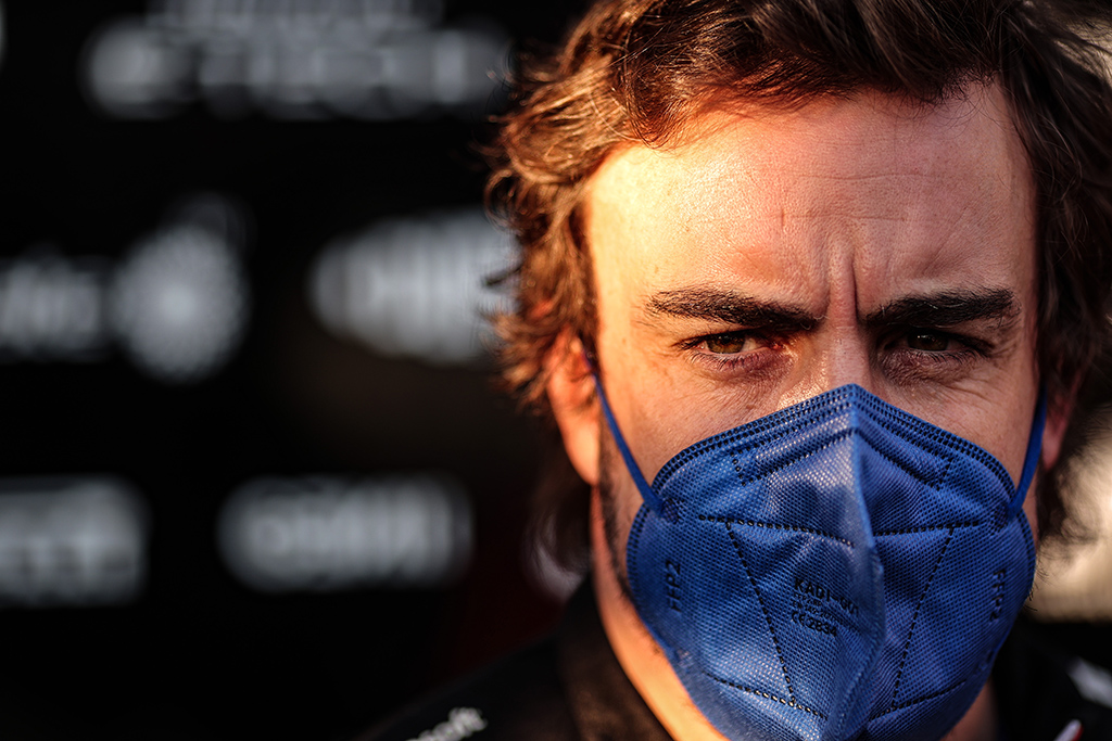 Buvęs „McLaren – Mercedes“ treneris iki šiol kaltina F. Alonso