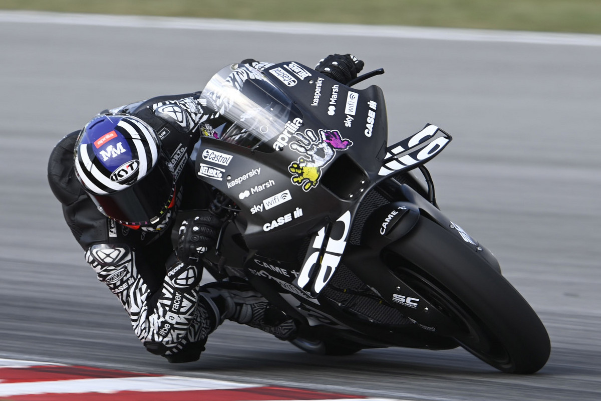 MotoGP. Malaizijoje prasidėjusiuose bandymuose greičiausi „Aprilia“ sportininkai
