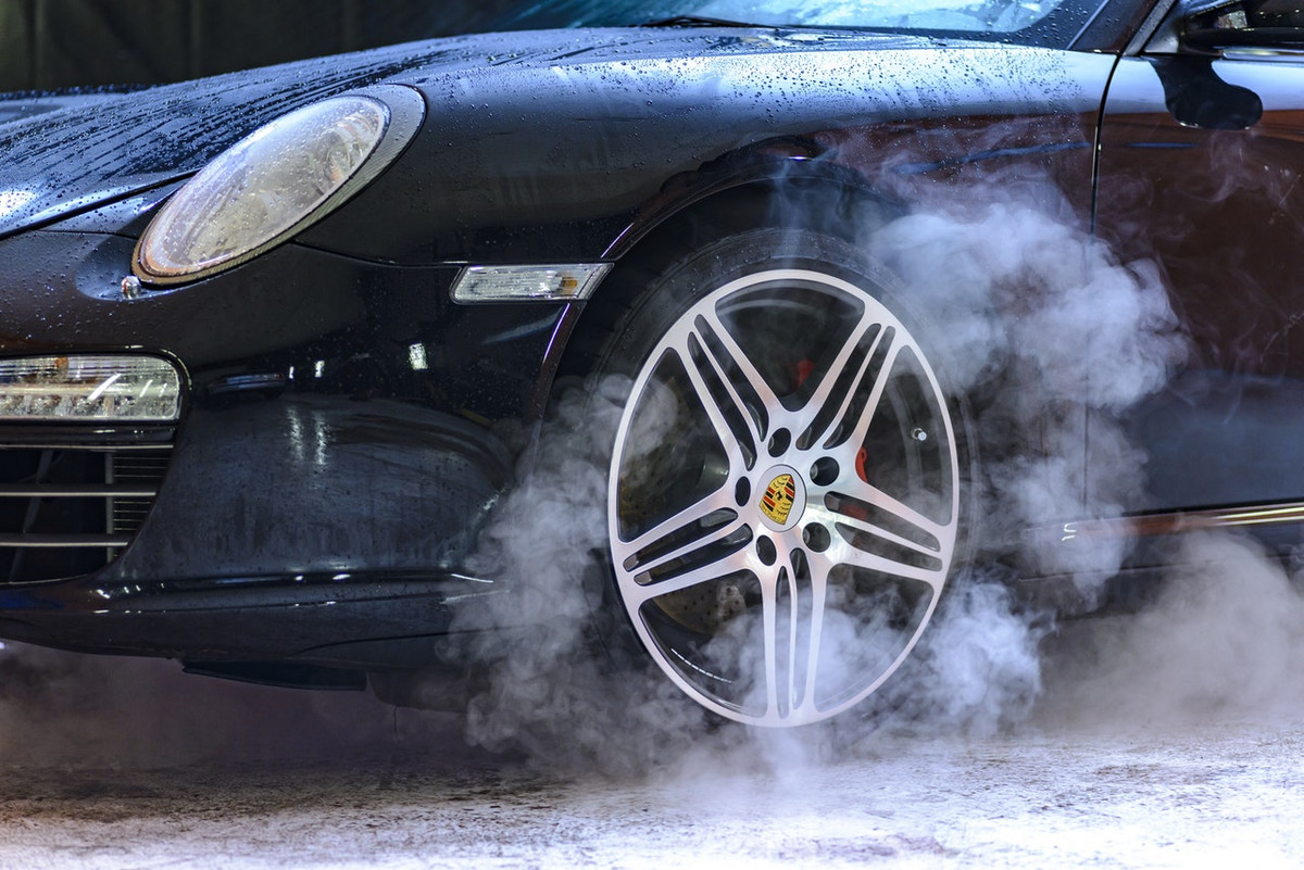 Lietuvoje – nežinomybė dėl automobilių taršos mokesčio