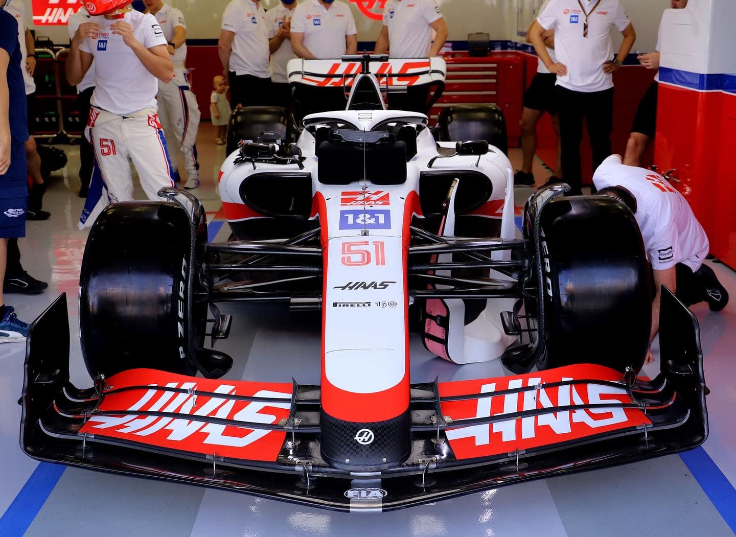 „Haas“ negalės išbandyti bolido Bahreine sekmadienį