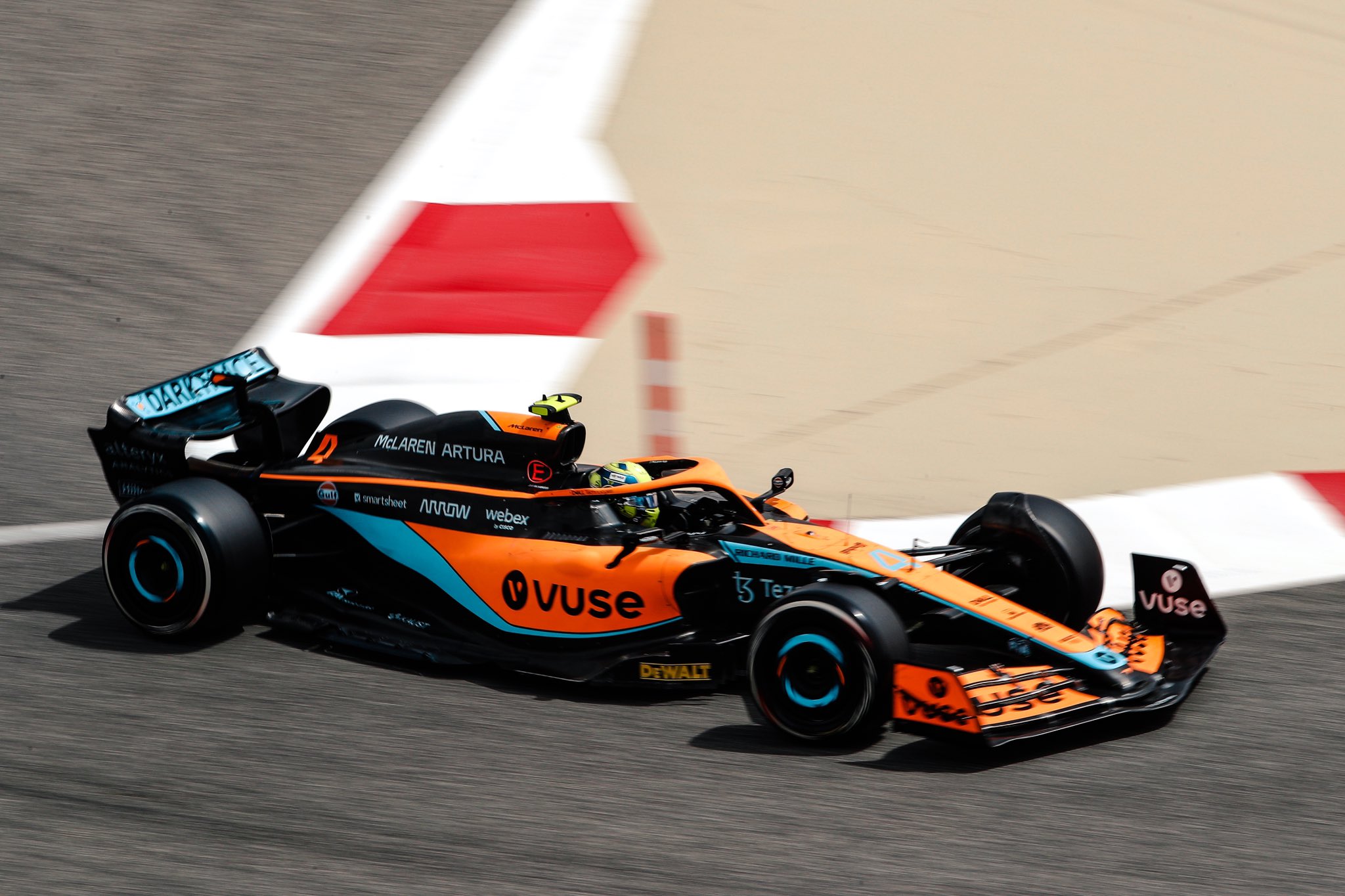 „McLaren“ tikisi suspėti išspręsti stabdžių problemą