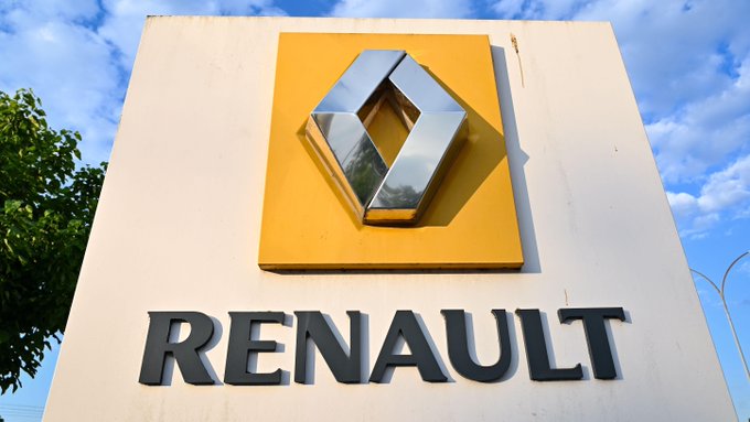 „Renault“ pardavimai sumažėjo ketvirtus metus iš eilės