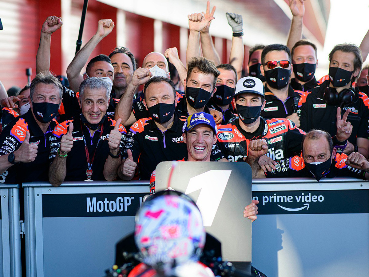 MotoGP. Argentinoje - pirmoji A. Espargaro ir „Aprilia“ pergalė