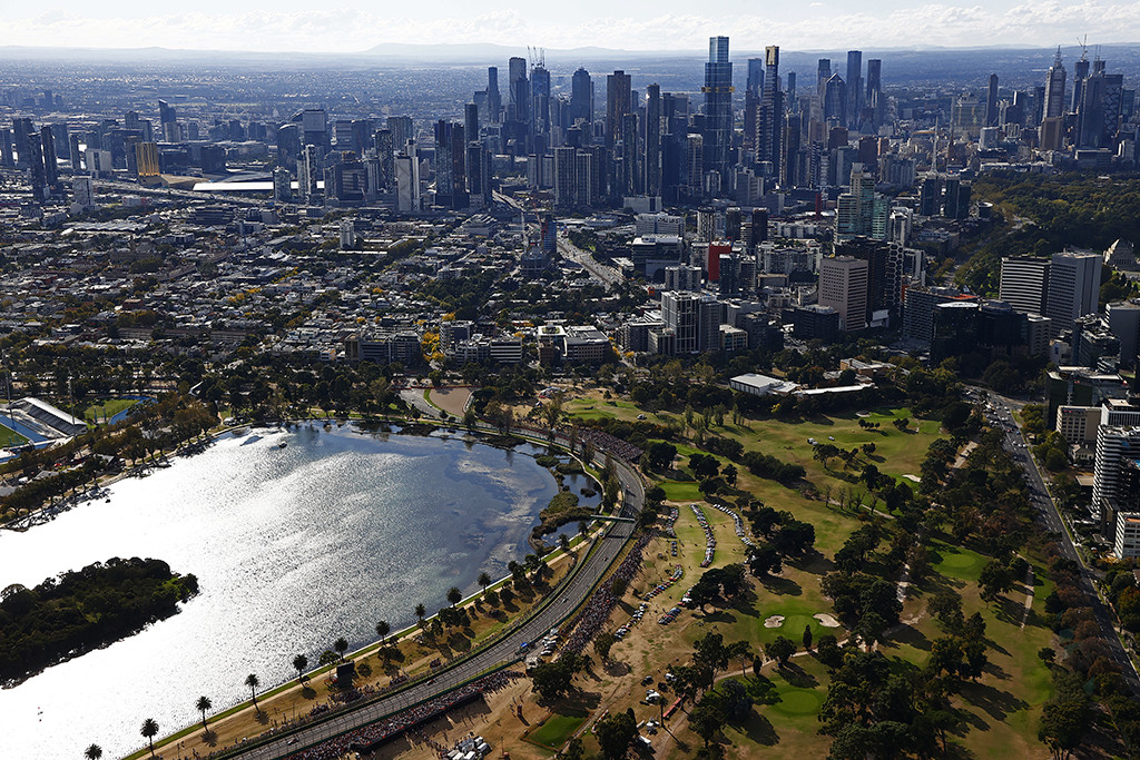 Australijos GP F-1 tvarkaraštyje liks iki 2037 m.