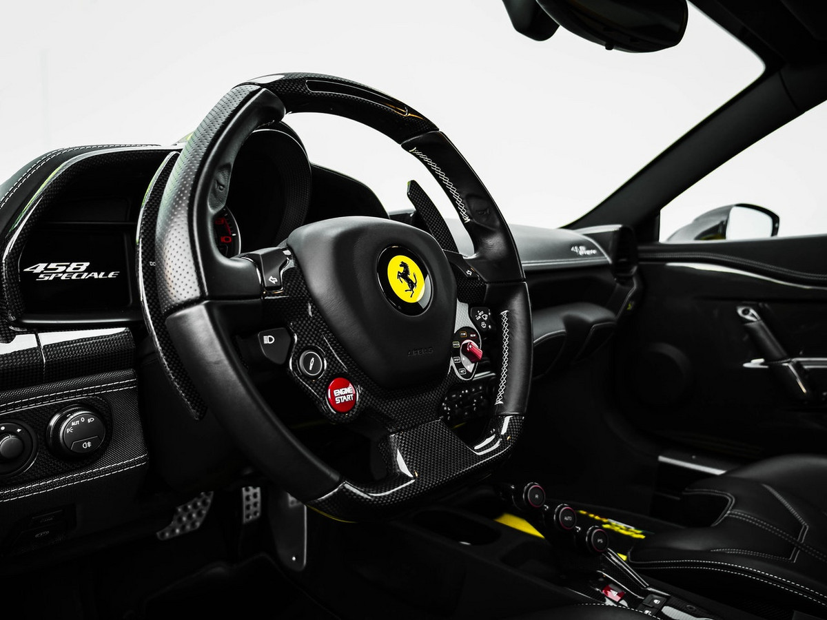 „Ferrari“ dėl stabdymo problemų Kinijoje atšauks daugiau nei 2 tūkstančius automobilių