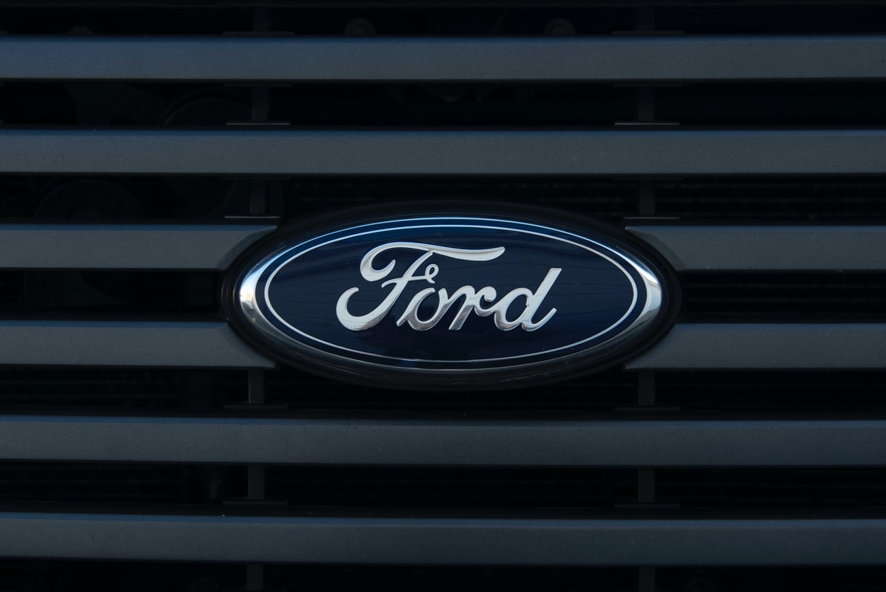 Padidintos kainos padėjo „Ford“ užfiksuoti geresnius nei tikėtasi ketvirčio rezultatus