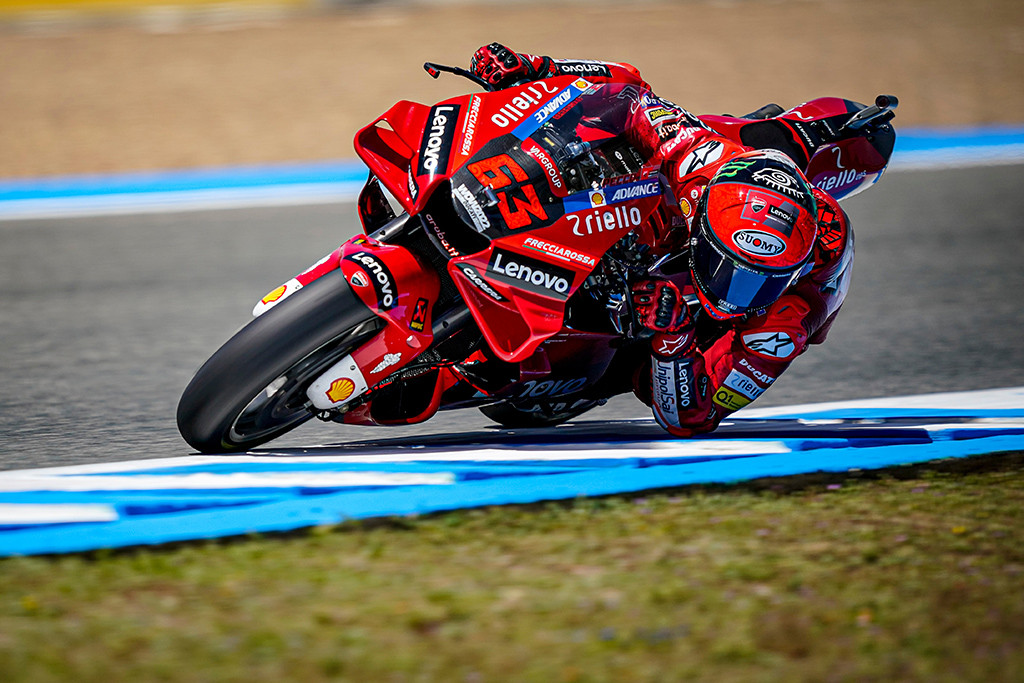 MotoGP. Jereze pirmąją pergalę sezone iškovojo F. Bagnaia
