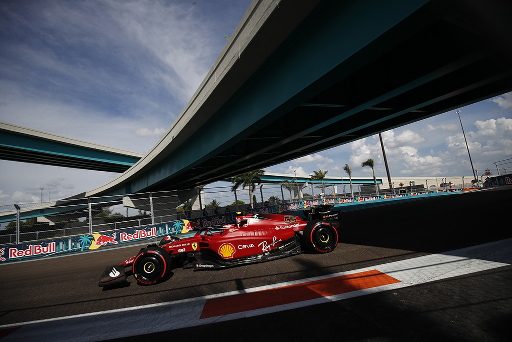 „La Gazzetta dello Sport“: „Ferrari“ Ispanijoje naudos stipriai atnaujintą bolidą