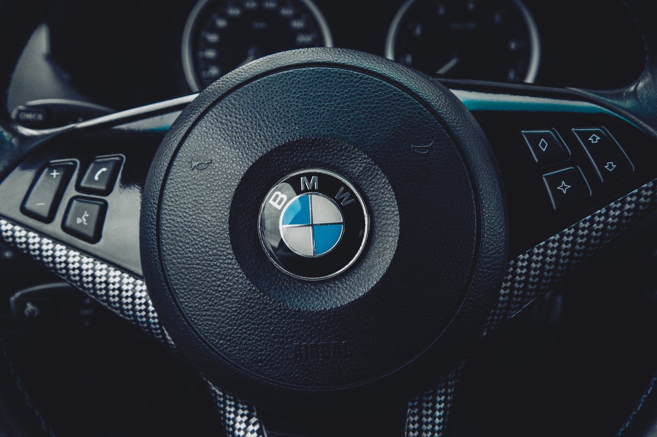BMW atnaujina gamybą Dingolfinge