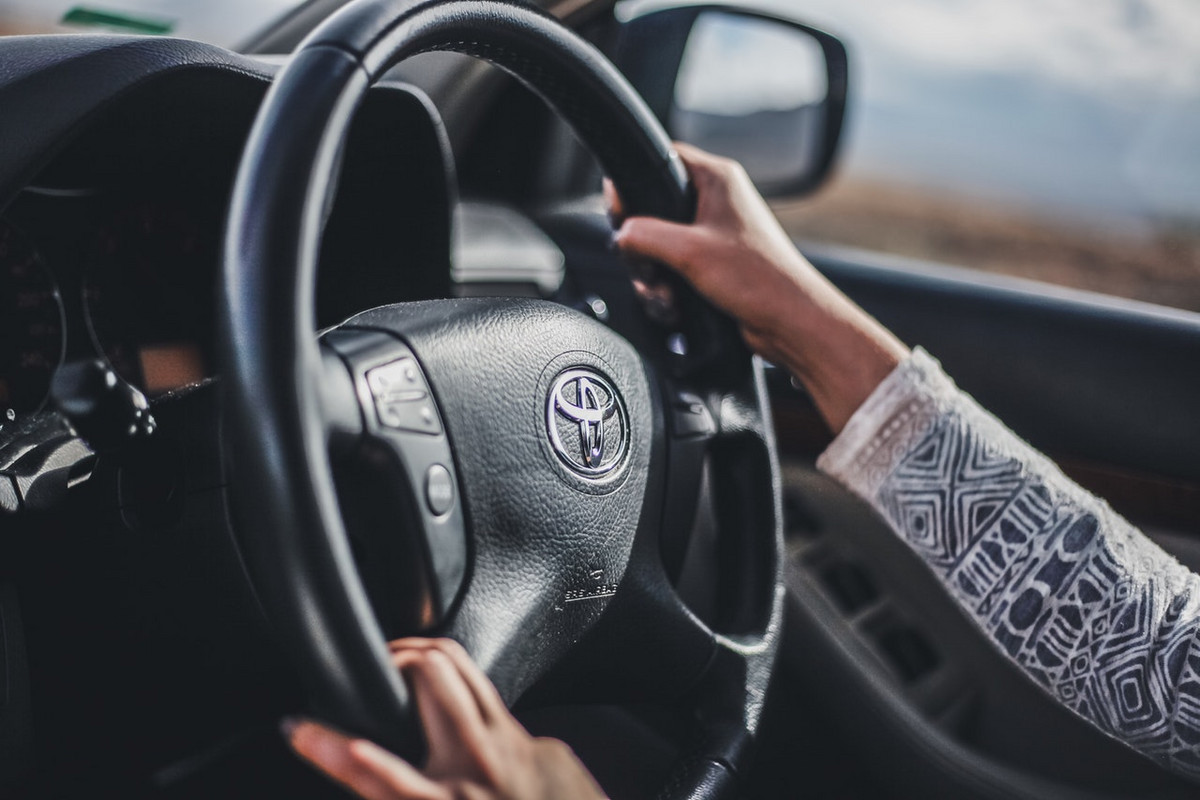 „Toyota“ tikisi 2023 metais pagaminti 10,6 mln. transporto priemonių