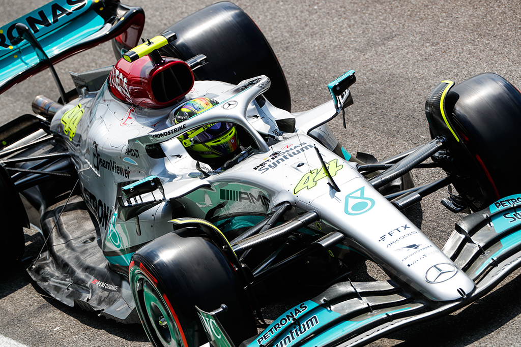 L. Hamiltonas ir V. Bottas lenktynes Monzoje pradės iš rikiuotės galo