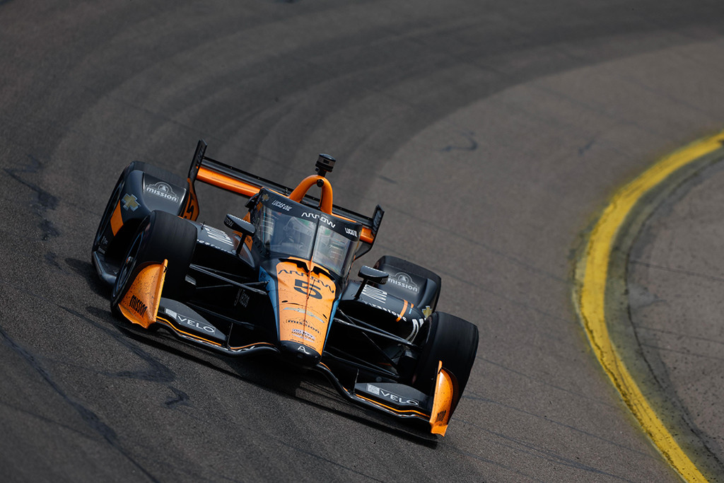 IndyCar. Po J. Newgardeno avarijos, pergalę Ajovoje iškovojo P. O‘Wardas