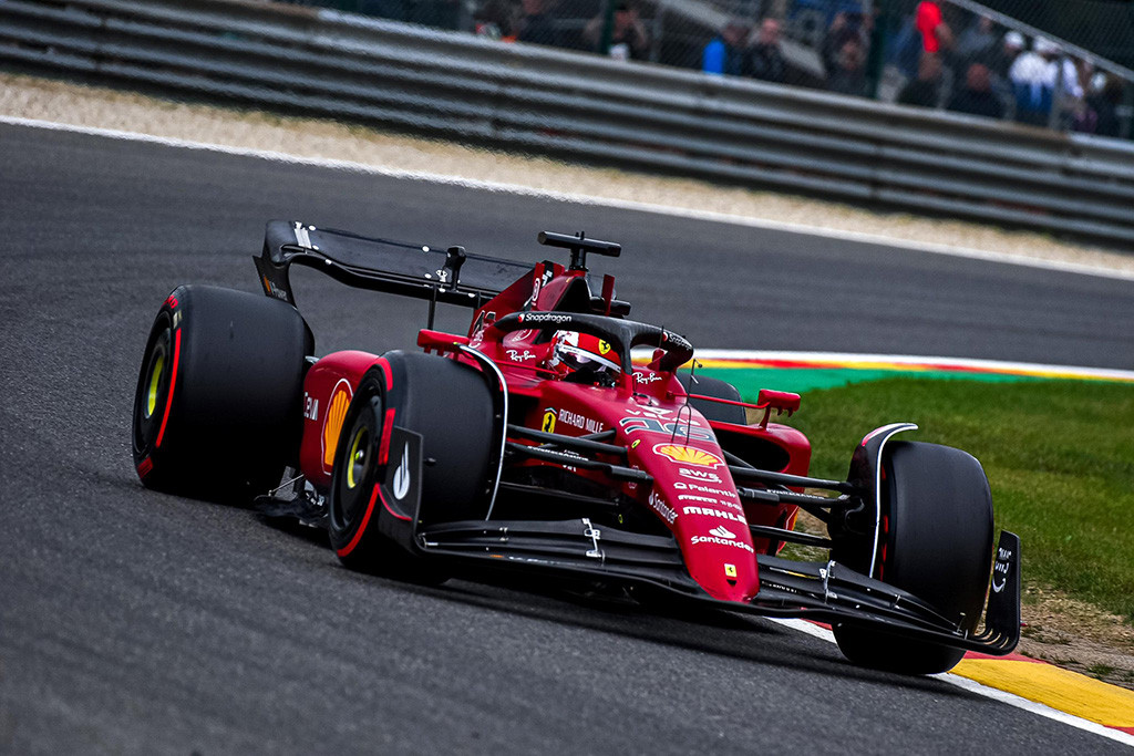 C. Leclercas: nesu nusivylęs „Ferrari“ sprendimais