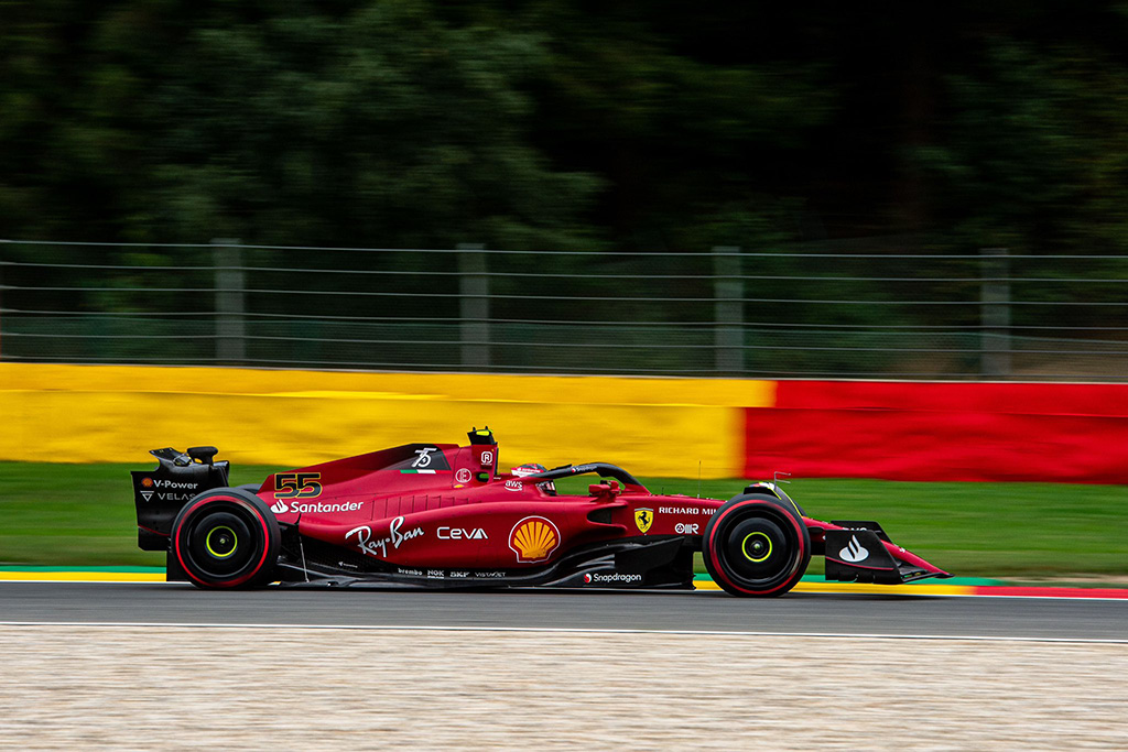 C. Sainzas: M. Verstappenas kovos dėl pergalės