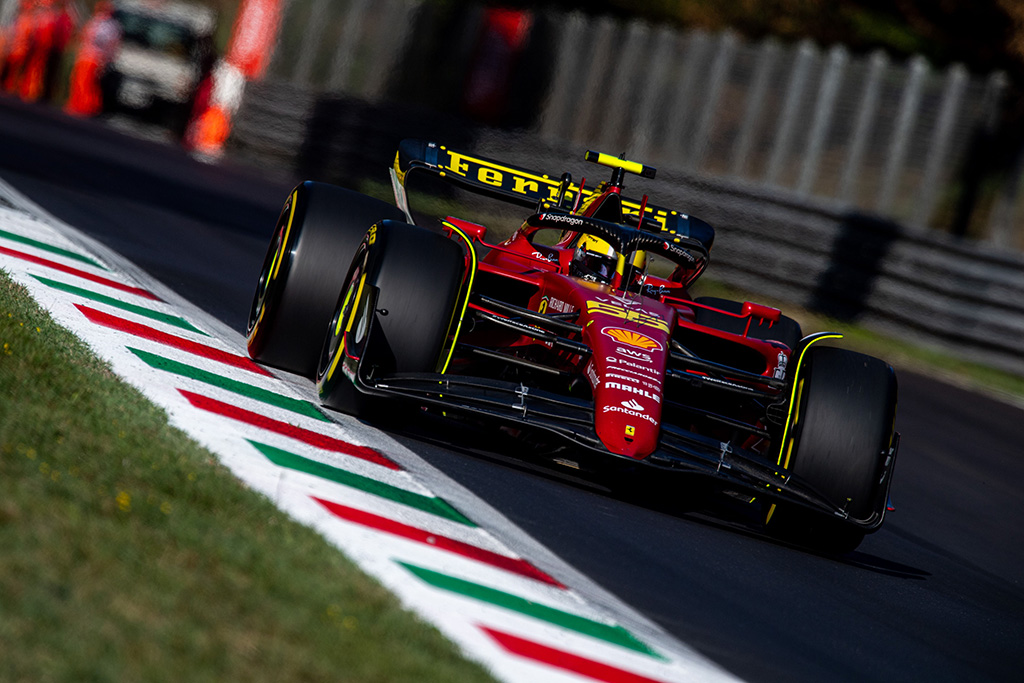 C. Sainzas patenkintas „Ferrari“ progresu