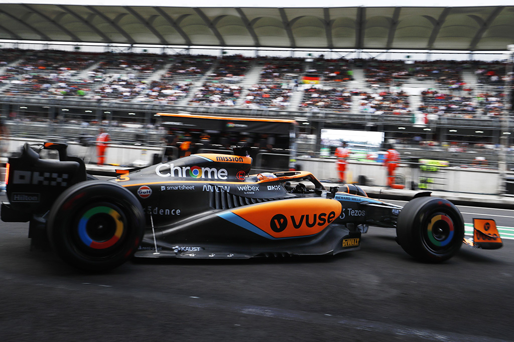 „McLaren“ prastą pasirodymą sieja su 18 colių padangomis