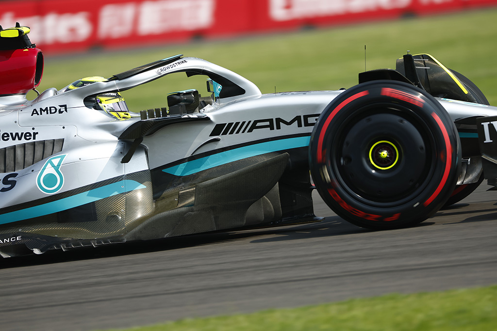 Kvalifikacijoje L. Hamiltonas turėjo problemų su varikliu