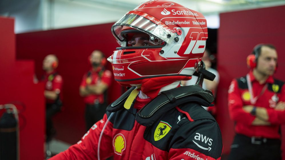 „Ferrari“ nustatė priežastį, kodėl sugedo C. Leclerco variklis