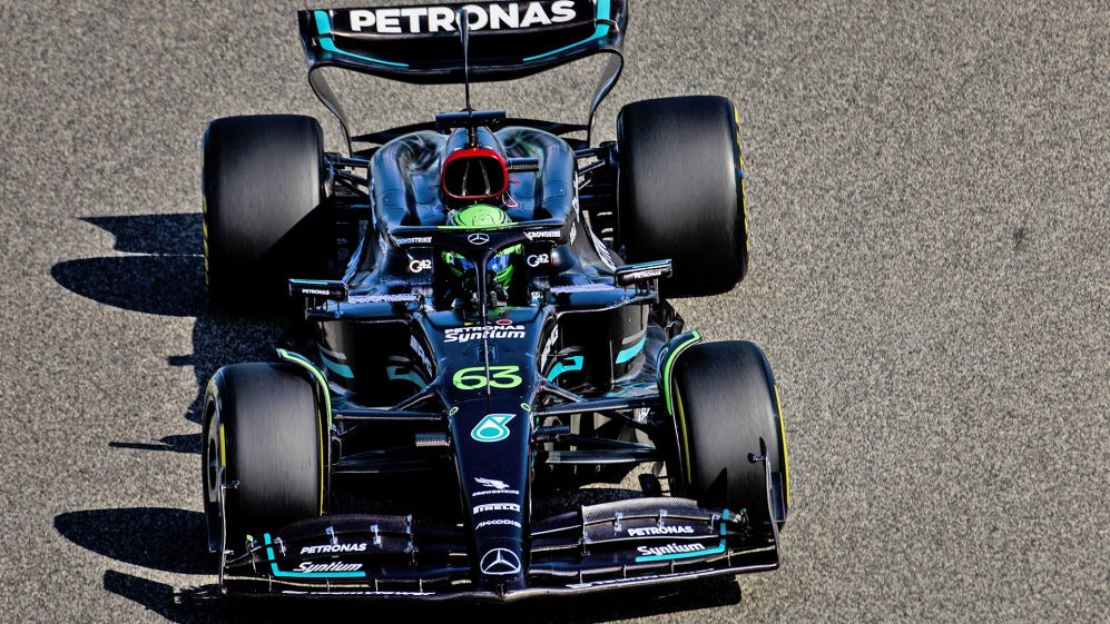 „Mercedes“ pažadėjo radikaliai perdirbti W14