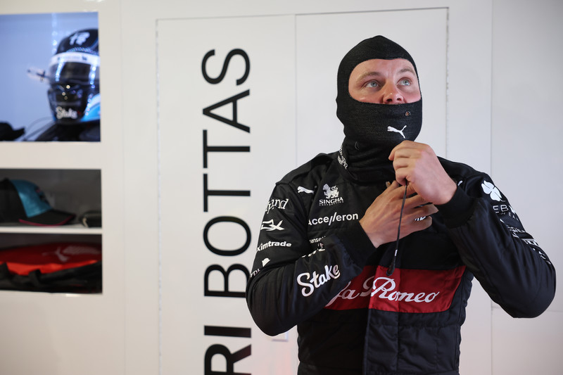 Šaltiniai: susitarimas pasiektas - V. Bottas sugrįš į „Williams“