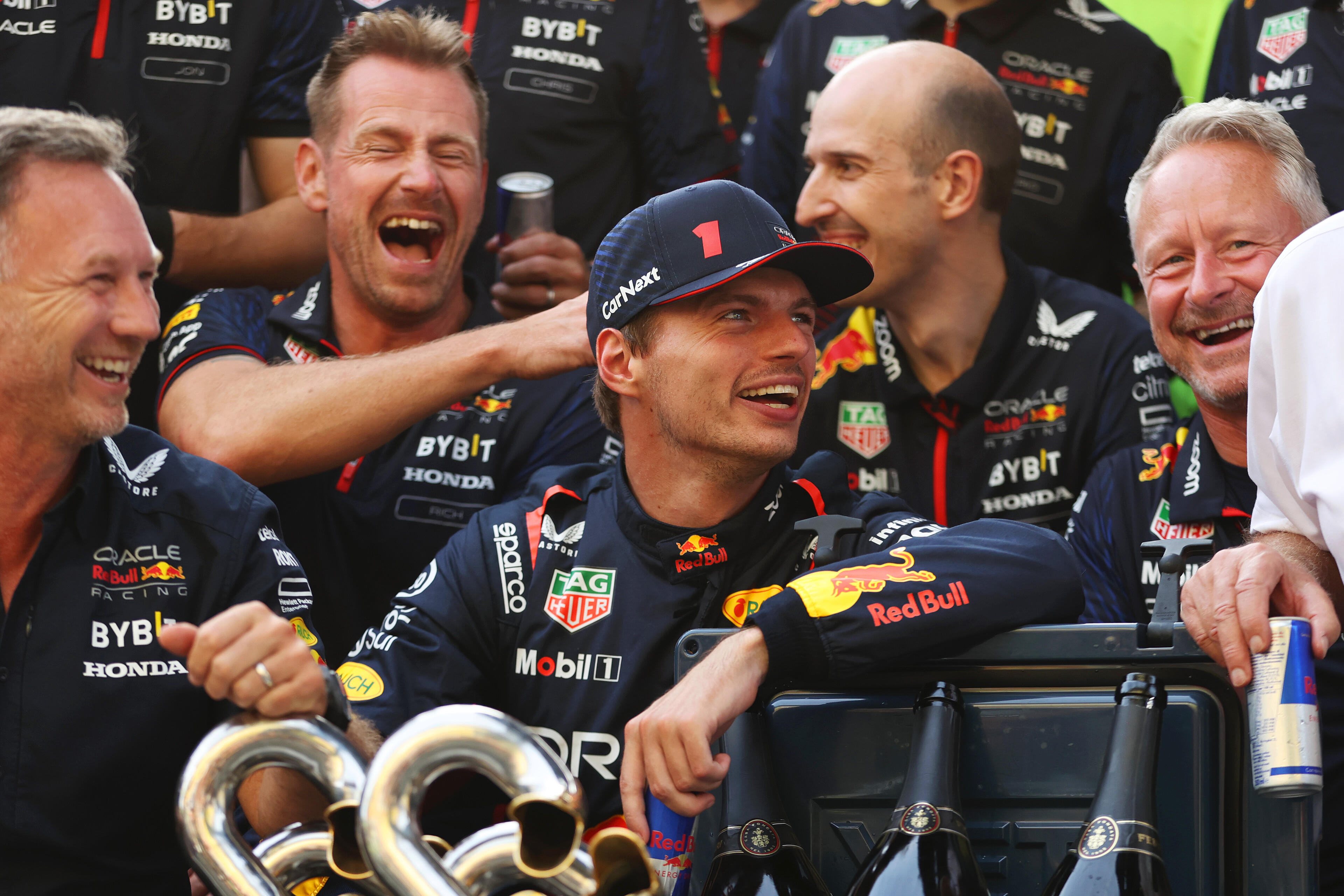 „Red Bull“ konstuktorių titulą gali užsitikrinti jau kitame etape