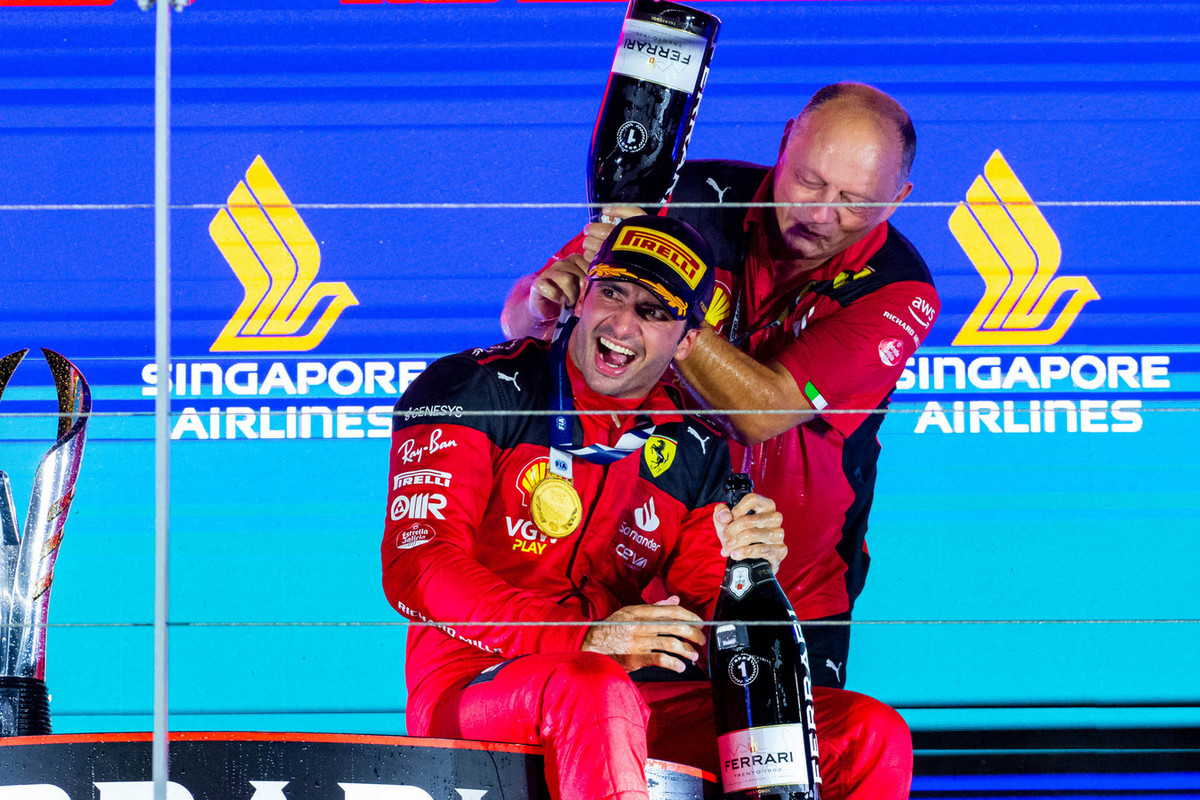 C. Sainzas norėtų susieti savo ateitį su „Ferrari“