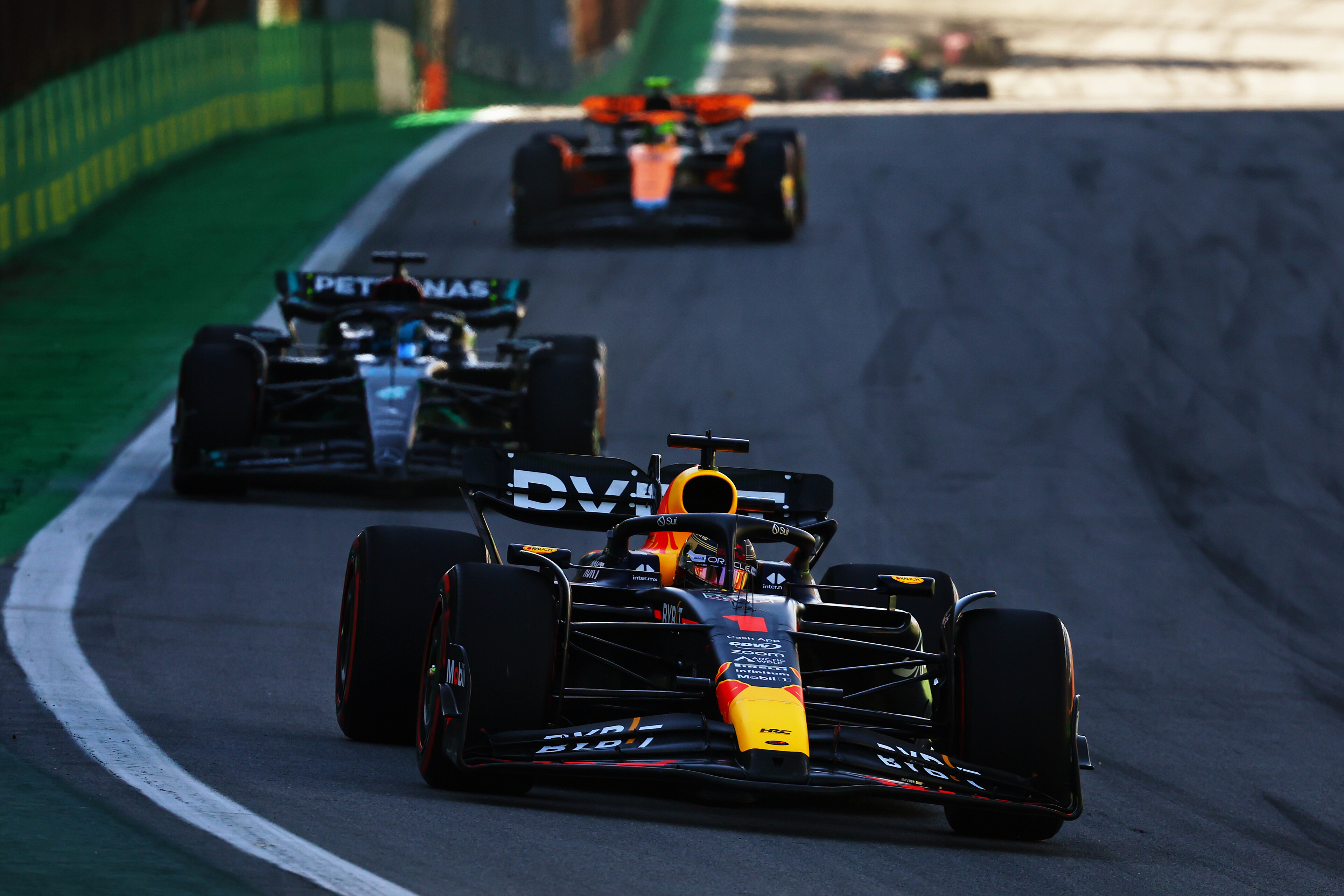Sprinto lenktynėse Brazilijoje triumfavo M. Verstappenas