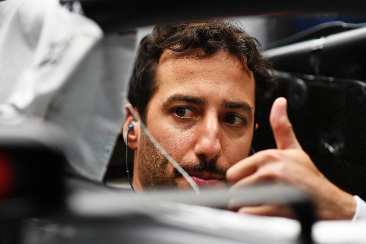 D. Ricciardo giria „Red Bull“, bet netiki, kad jie laimės visus GP