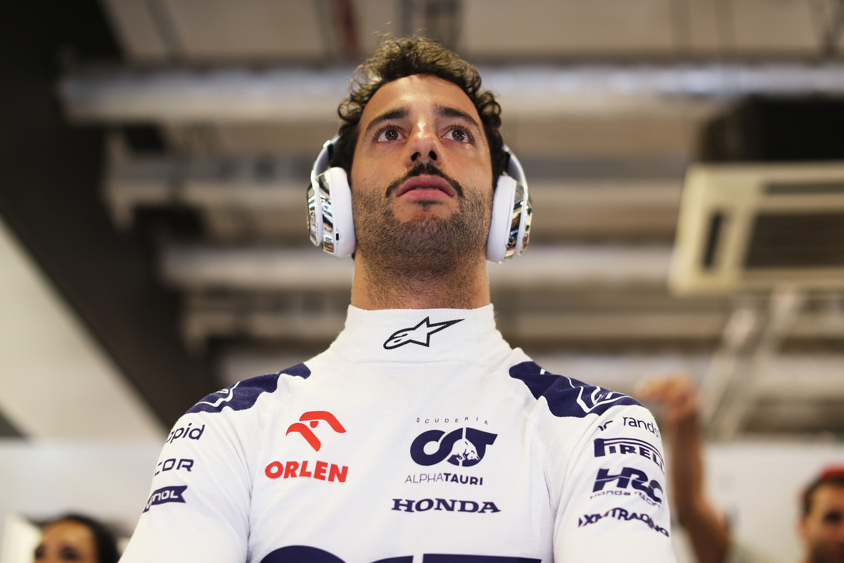 D. Ricciardo atsikirto komandos draugui: kam rūpi 13-a vieta?